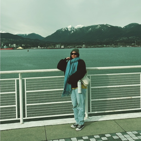 Meet your Posher, Alycia - Picture 8 of 8